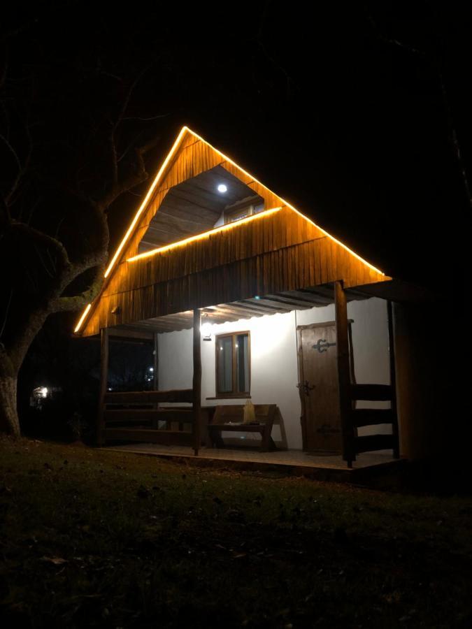 Еко Дім З Соломи Villa โซโลไชน์ ภายนอก รูปภาพ